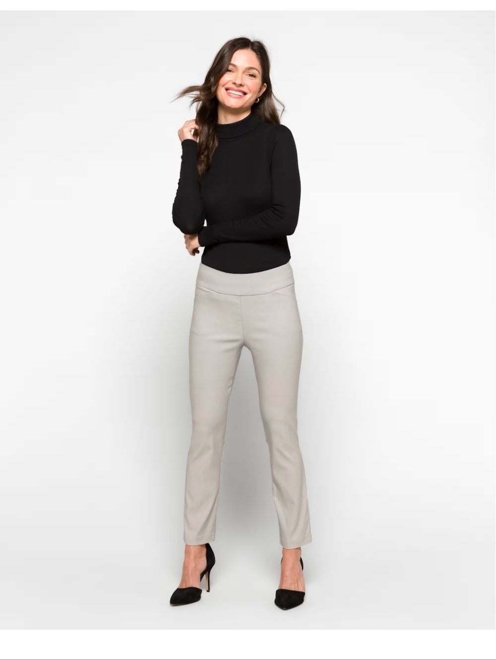Tribal Women's Cropped Ankle Pants in Light Gray